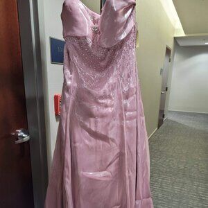 Joli Prom Dress 8093
